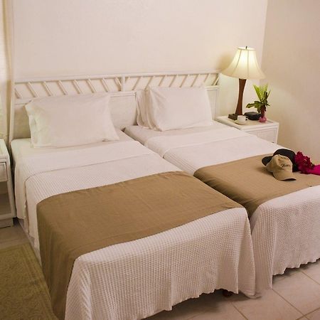 Halcyon Palm Apartment Holetown Luaran gambar